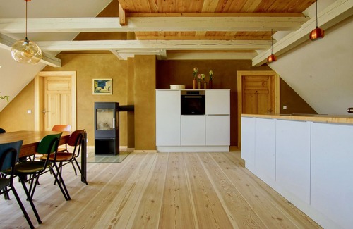 Klein Vielen Wohnung | Grosszügige Ferienwohnung in saniertem Denkmal