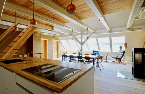 Klein Vielen Wohnung | Grosszügige Ferienwohnung in saniertem Denkmal