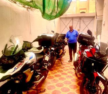 Errachidia Wohnung | Spacious Apartment with Motorcycle Garage, Free Parking, and Air Conditioning