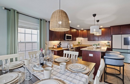 East Ocean View Haus | Spacious Bayfront Retreat