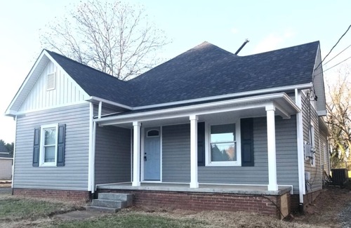 Newton Wohnung | Spacious, but cozy apt - minutes from Hickory