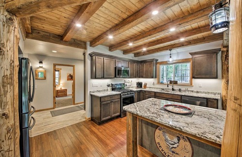 Nordman Kabine | Spacious Cabin by Elkins Resort and Priest Lake