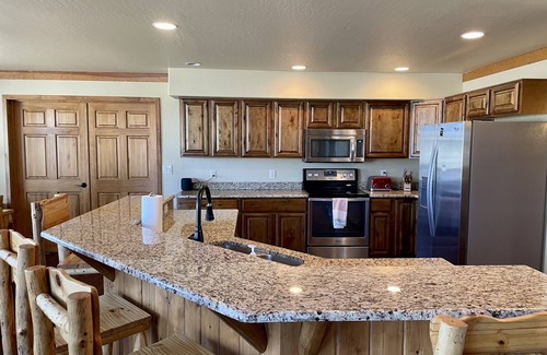 Parks Kabine | Spacious cabin near Flagstaff & Williams w/ views of Snowbowl & National Forest