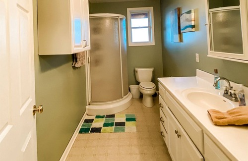 Cypremort Point Kabine | Spacious Camp+Canal for Fishing/Boat+Beautiful Bay Views! 1.5 mi to Beach+Launch