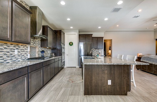 Montecito in Estrella Haus | Spacious, clean 4 bd/3 bath house w/ private pool, patio close to sports, hiking