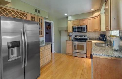 Clinton Haus | Spacious Clinton Home with Patio 12 Mi to Capitol!