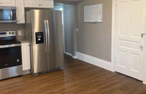 Newark Haus | Spacious convenient Newark/Heath