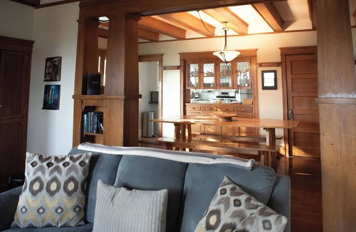 East Deering Haus | Spacious Craftsman w/ Casco Bay Views. Hot Tub, Patio, Easy Access to Old Port