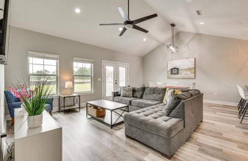 Dothan Haus | Spacious Dothan Home about 4 Mi to Downtown!