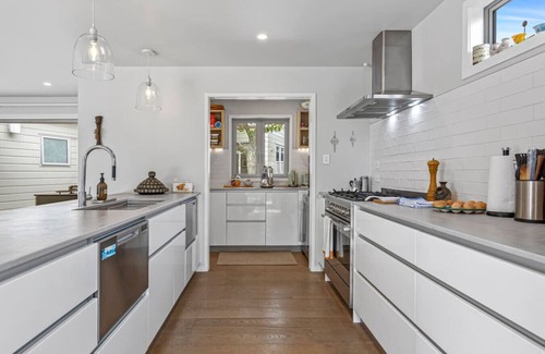 Auckland Wohnung | Spacious family home in Meadowbank