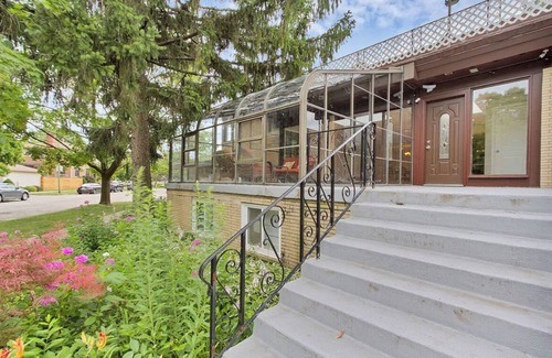 Edgebrook Haus | Spacious family size home with indoor pool