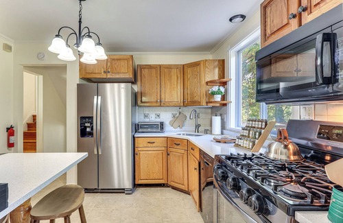 Fanwood Haus | Spacious Fanwood Home w/Decks, Walk to Park!