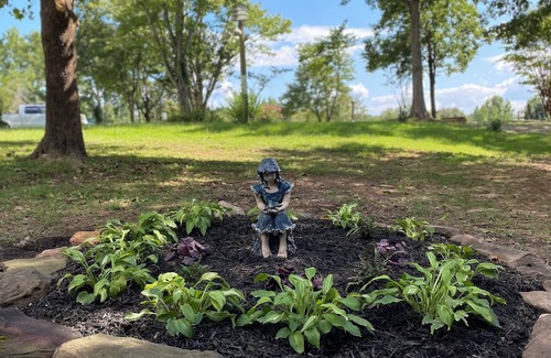 Pocahontas Haus | Spacious Farmhouse in Quiet Private Community 7Bedroom 4.5 Bathrooms