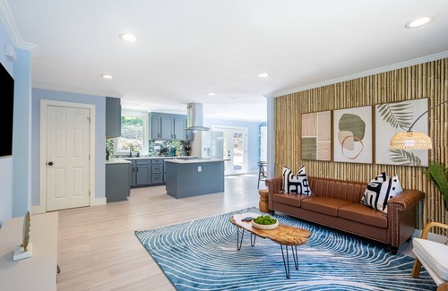 Decatur Haus | Spacious Getaway 15 mins from Downtown Atlanta