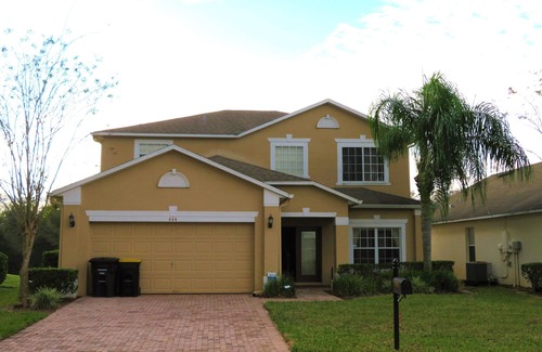 Highgate Park Haus | Geräumige familienfreundliche Villa in der Nähe von Disney & Universal.