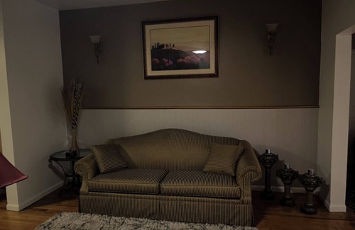 Chester Highlands Haus | Spacious Home Away From Home