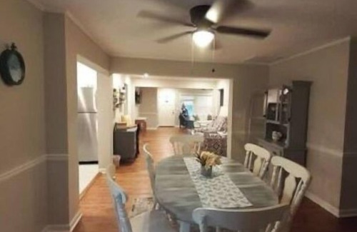 Newnan Haus | Spacious home in Historic Newnan