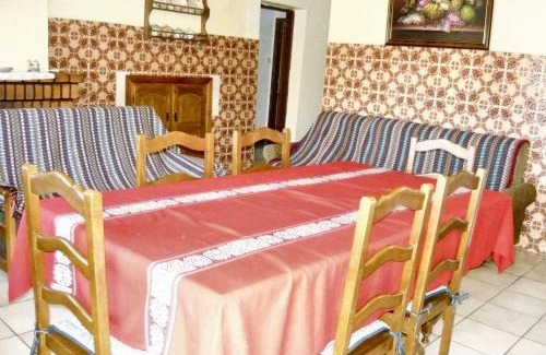 Macedo de Cavaleiros Haus | Spacious house in Bragança - shared garden - 120 m²
