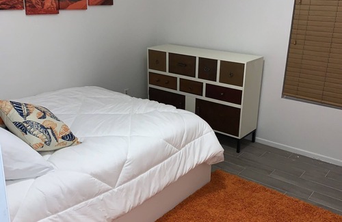 Dobson Ranch Haus | Spacious 3 Bdrm 2 bath 4 beds + huge backyard, BBQ, Fire pit and Fooseball table