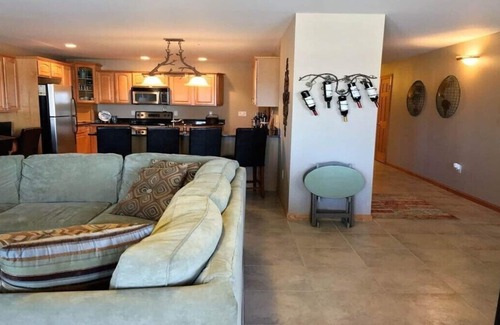 Arkdale Eigentumswohnung | Geräumige Wohnung in der 1. Etage mit Seeblick im Northern Bay Marina & Golf Resort