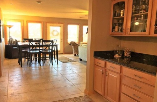 Arkdale Eigentumswohnung | Geräumige Wohnung in der 1. Etage mit Seeblick im Northern Bay Marina & Golf Resort