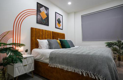 Stevenage Wohnung | Spacious Luxury Apartment in Stevenage, Sleeps 6, with Free Parking, and Free Wi-Fi
