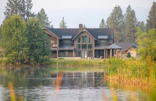 McCall Haus | Spacious McCall Home with Private Lake Access!