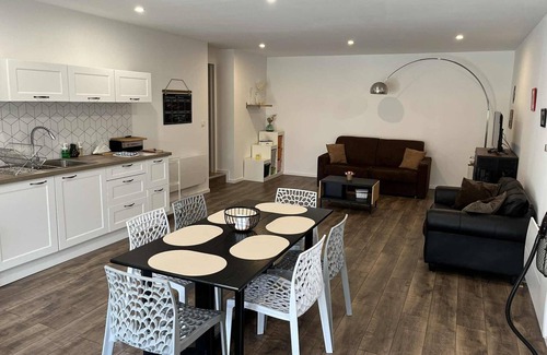 Chambornay-les-Pin Hütte | Spacious modern lodge in the Ognon Valley