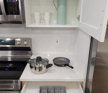 Mapleton Wohnung | Spacious & Modern Apartment, close to Universities and Mountains