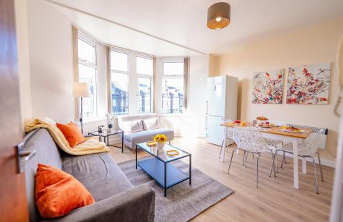 Adamsdown Wohnung | Spacious Modern & High Ceiling One Bedroom Apartment