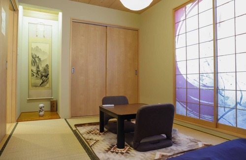 Kamigyo Haus | Spacious & Modern Inn Megumi-an Nishijin