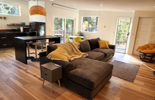 Flagstaff Haus | Spacious new guest house in the pines (sunshine and trails)