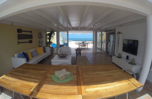 Oranjestad-West Eigentumswohnung | Spacious Penthouse in Paradise, Huge Villa ~ Eagle Beach, rooftop hot tub!