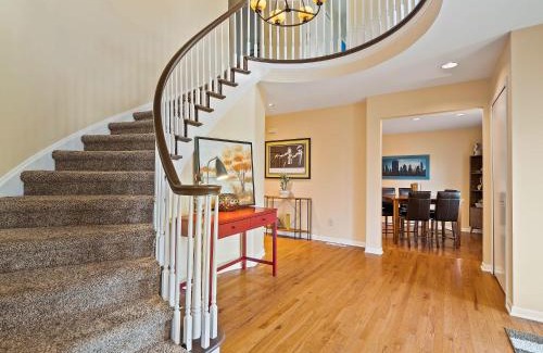 Pepper Pike Haus | Spacious Pepper Pike Home - Near CLE Clinc & CWRU