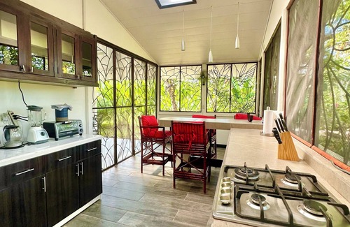 Puerto Jimenez Haus | Spacious rental home on the outskirts of Puerto Jimenez with WiFi, AC & garden