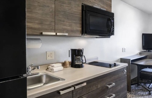 Idaho Falls Haus | Spacious Room with Kitchen and Amenities Near Mountain America, Pet-Friendly