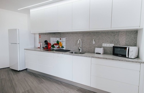 Lagoa Wohnung | Spacious Seaside apartment A - Faraway