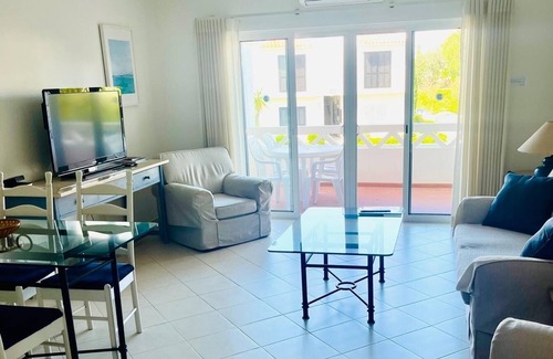 Vale do Lobo Wohnung | Geräumige nach Süden ausgerichtete Wohnung mit sonnigen Terrassen