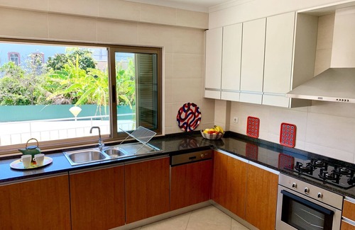 Tavira Wohnung | Spacious, Stylish, Relaxing Apartment with Pool, Tavira Centre