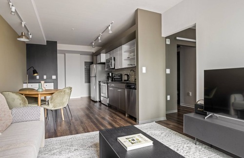 Theatre District Wohnung | Spacious Theatre District 2BR w/ Gym & W/D, near Boylston T, by Blueground