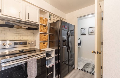 Eagle Haus | Spacious, Upgraded and Comfortable! Eagle Two Bedroom Retreat!