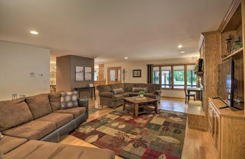 Wadena County Haus | Spacious Verndale Home with Backyard Fire Pit!