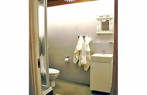Vesturbær Wohnung | Geräumiges, warmes und gemütliches Downtown Studio in einem ruhigen Innenhof in der Innenstadt.