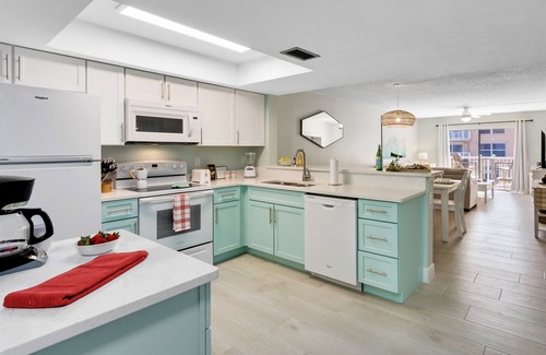 Cocoa Beach Haus | Spanish Main by Happy Palm Stays