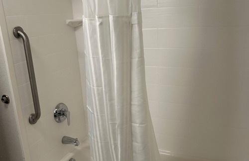 Dothan Hotel | Dothan East Inn & Suites