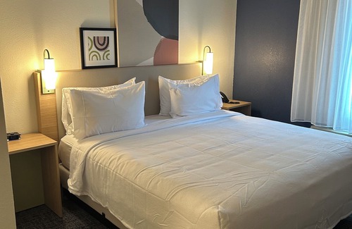 Dothan Hotel | Dothan East Inn & Suites