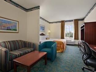 Williams Hotel | Spark by Hilton Newest Hotel in Williams CA