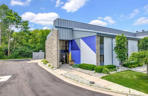 Plymouth Hotel | Spark by Hilton Plymouth