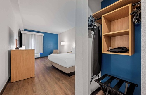 Tuscaloosa Hotel | Spark by Hilton Tuscaloosa University