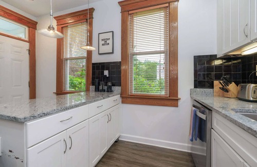 Weinland Park Haus | Sparkling 3BR/Remodeled/Walk to Campus+Short North